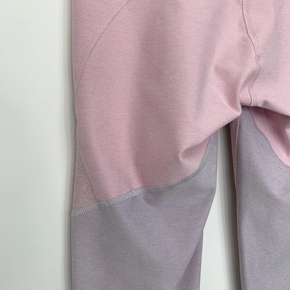 Outdoor Voices Womens Size Small 7/8 Length Tri-Tone Leggings Pastel Pink Purple - Picture 6 of 8